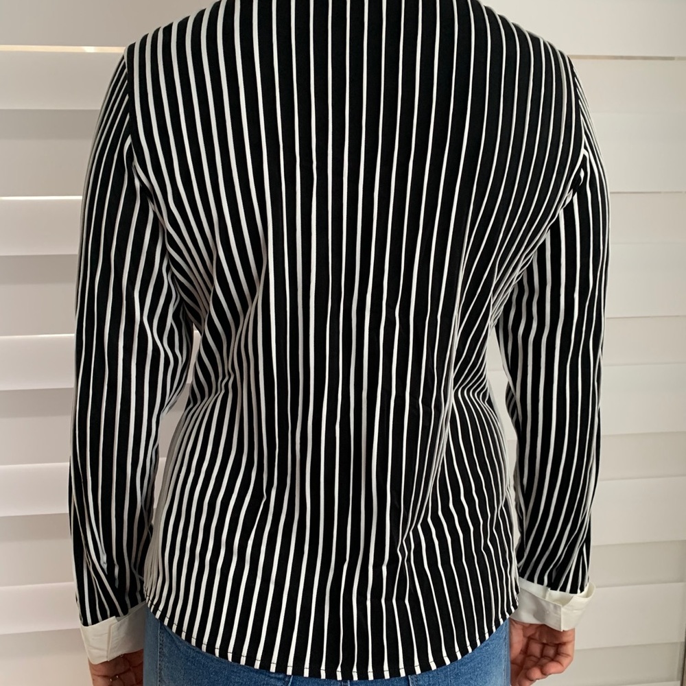 Button down shirt - Picture 2 of 3